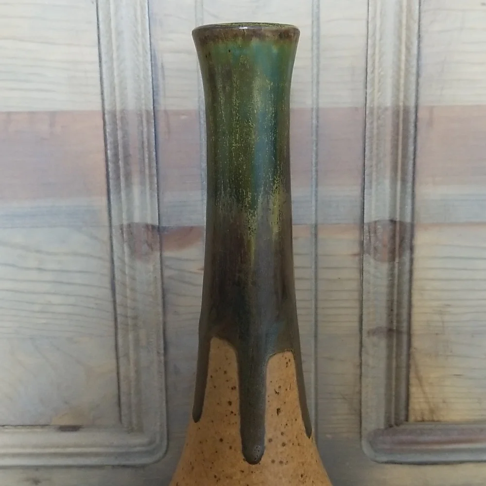 Studio Art Pottery Hand-crafted Stoneware Vase.